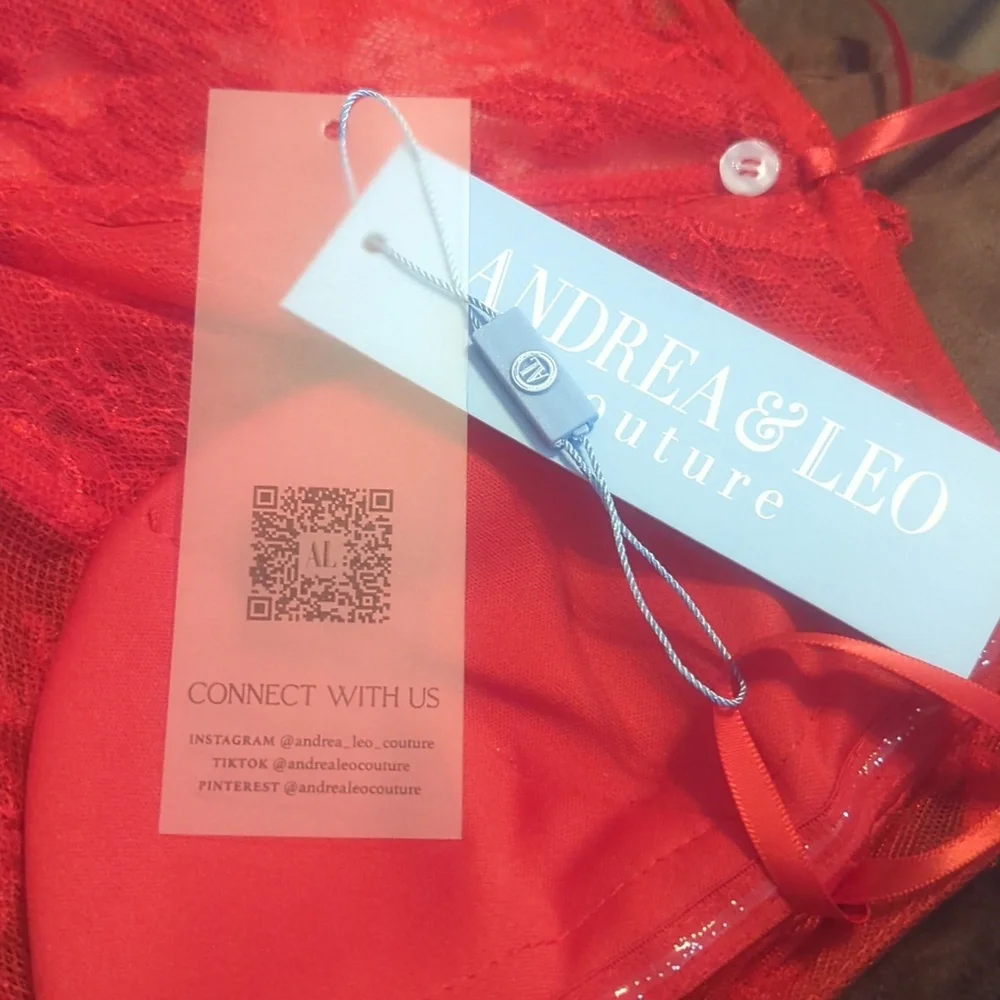 NWT Mermaid Gown With Tiered Ruffle Skirt by Andrea & Leo, Size 14 - Picture 12 of 12